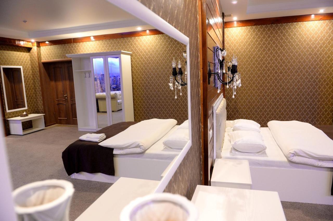 Pride Hotel Taraz Esterno foto