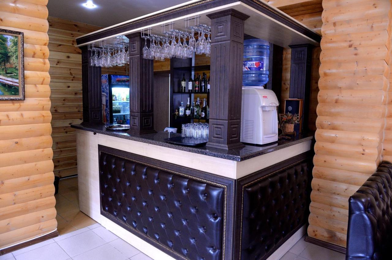 Pride Hotel Taraz Esterno foto